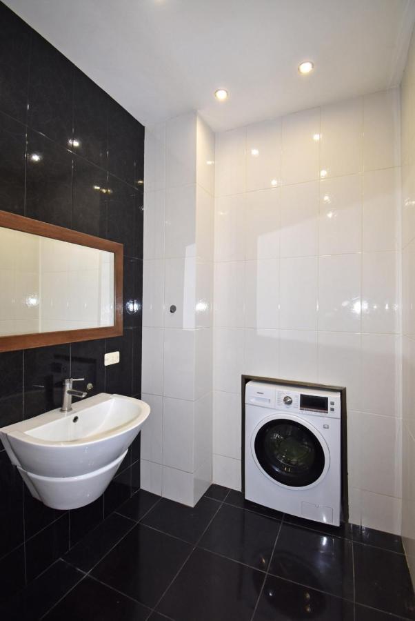 Homestay At City Center Yerevan Luaran gambar