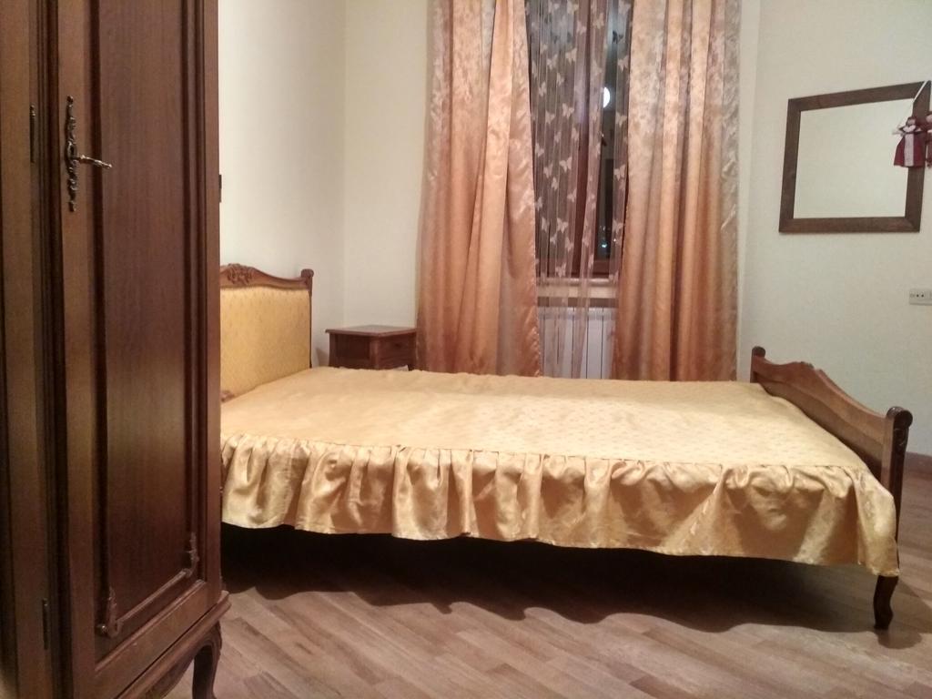 Homestay At City Center Yerevan Luaran gambar